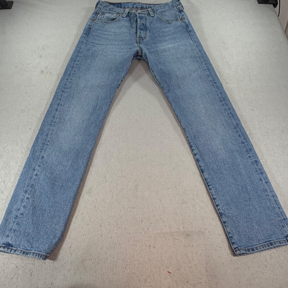 Levi's 501 Original Fit Jeans Mens 28x30 Medium Wash Button Fly Straight - Picture 1 of 12